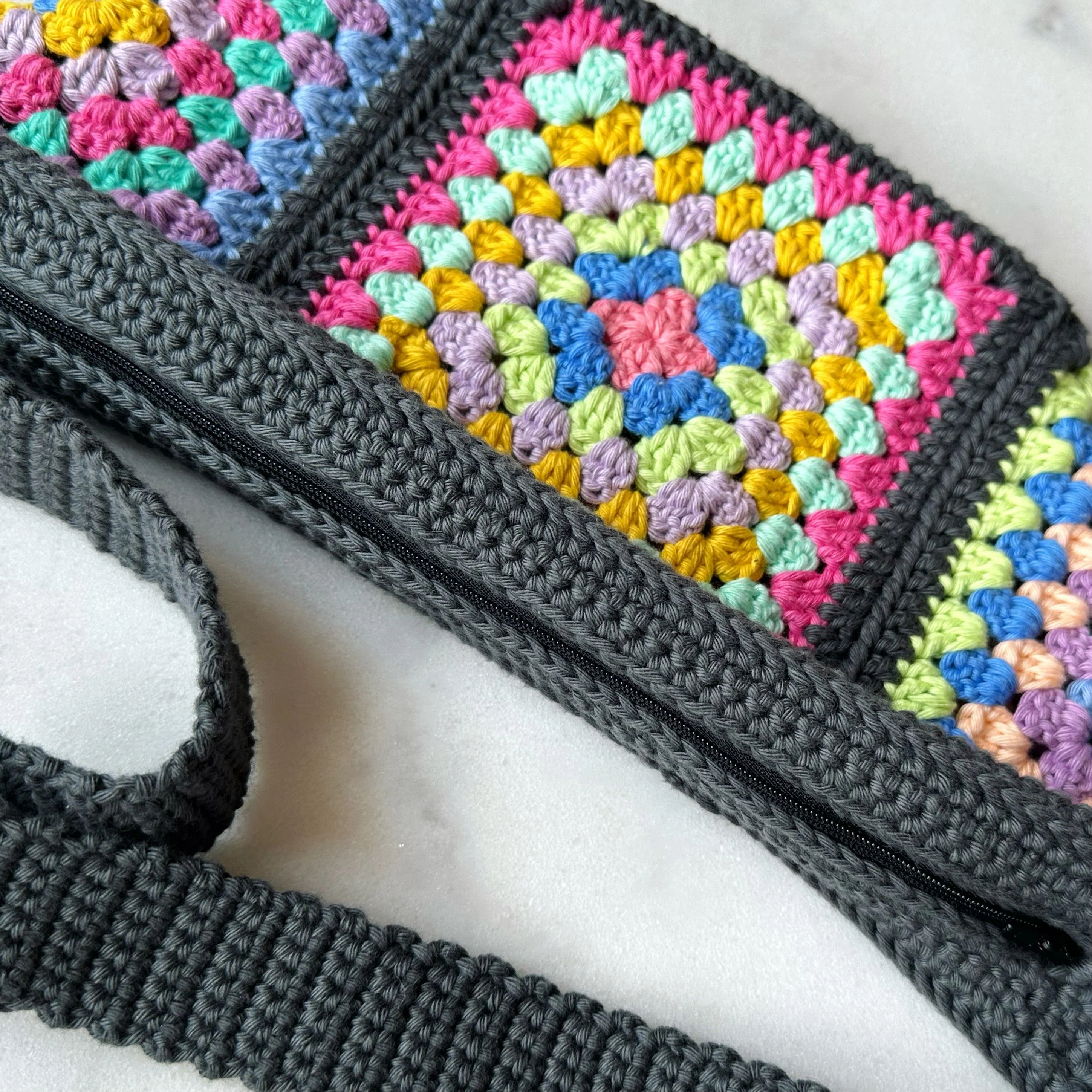 Granna - Cross Body Bag - Image 4